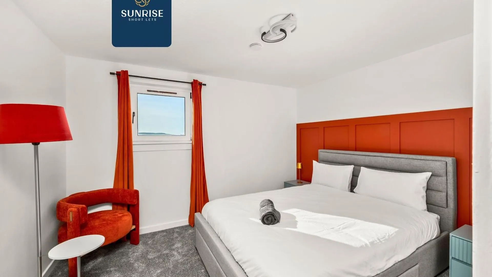 Baffin Townhouse - 3 Bedrooms With 4 Beds, Newly Refurbished, Fully Equipped, Free Parking, Amazing Views - Long Stays Available And Price Match Gaurantee By Sunrise Short Lets Dundee Prázdninový dům