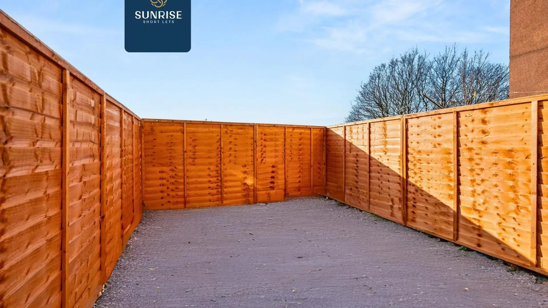 Holiday home Baffin Townhouse - 3 Bedrooms With 4 Beds, Newly Refurbished, Fully Equipped, Free Parking, Amazing Views - Long Stays Available And Price Match Gaurantee By Sunrise Short Lets Dundee